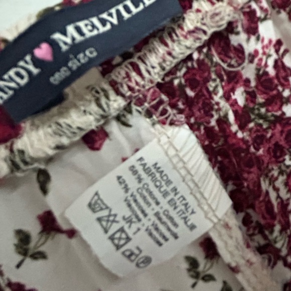 Brandy Melville Red Rose Remi Shorts O/S - Picture 12 of 12